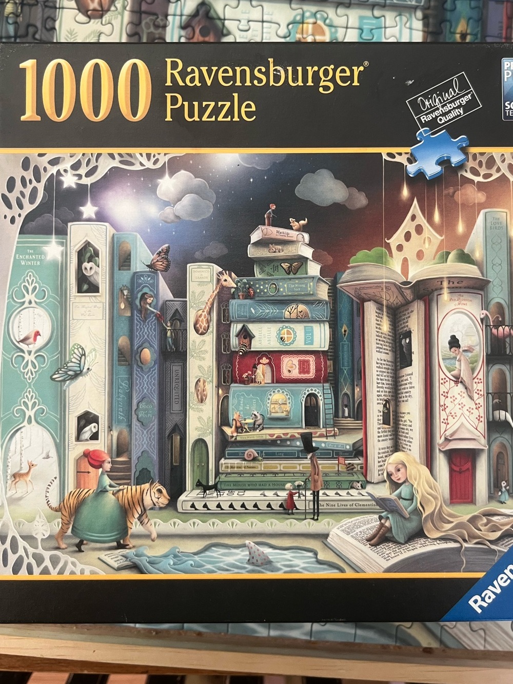 Ravensburger 1000 Novel Avenue Jigsaw Puzzle